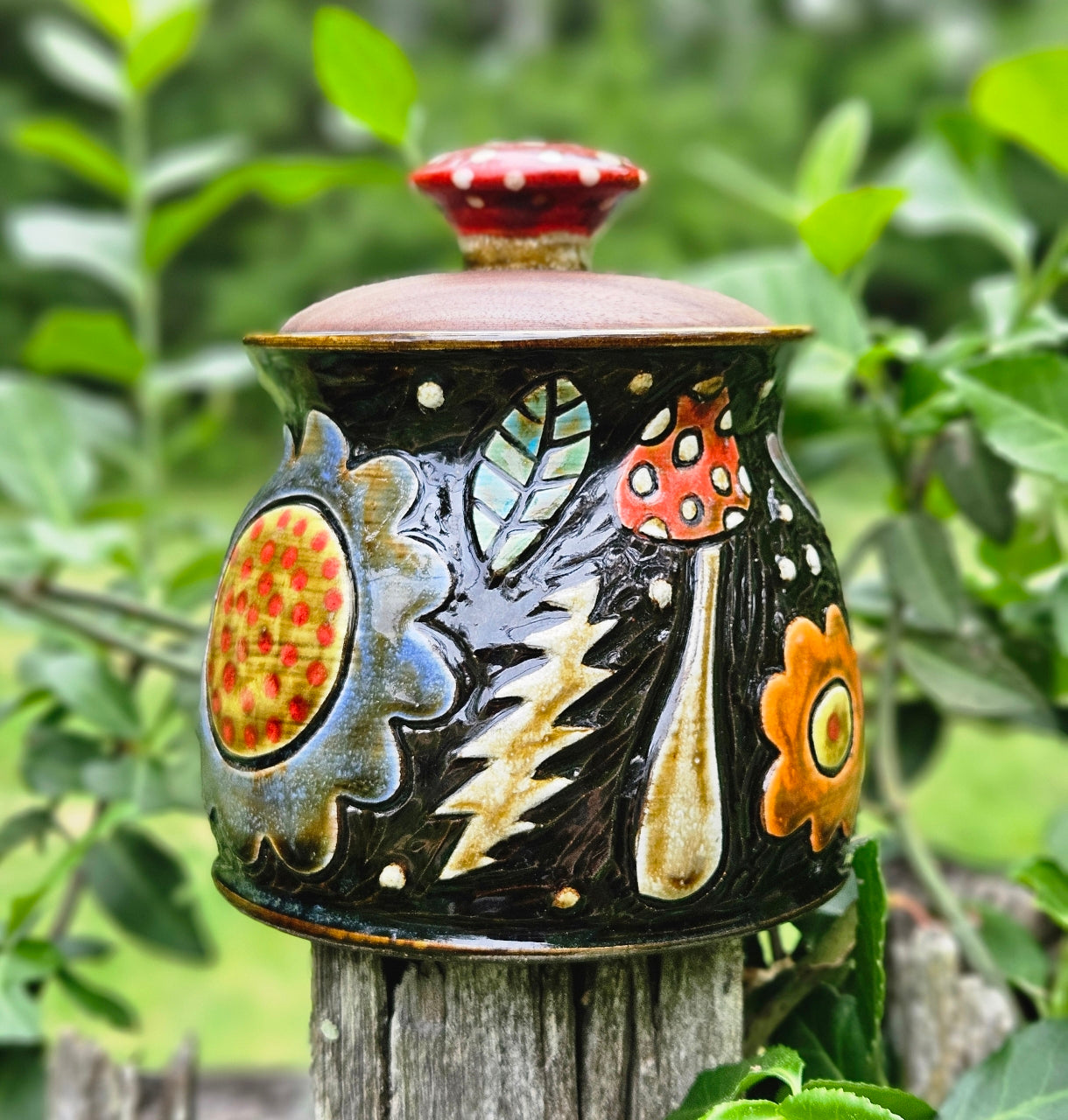 Dancing Bear and Bolt Jar w/hand turned mushroom lid