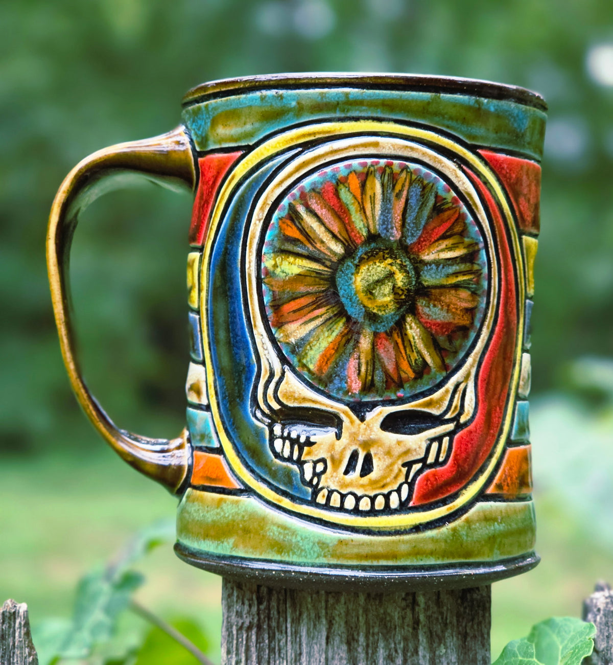 PRE-ORDER Rainbow Flower Stealie Mug