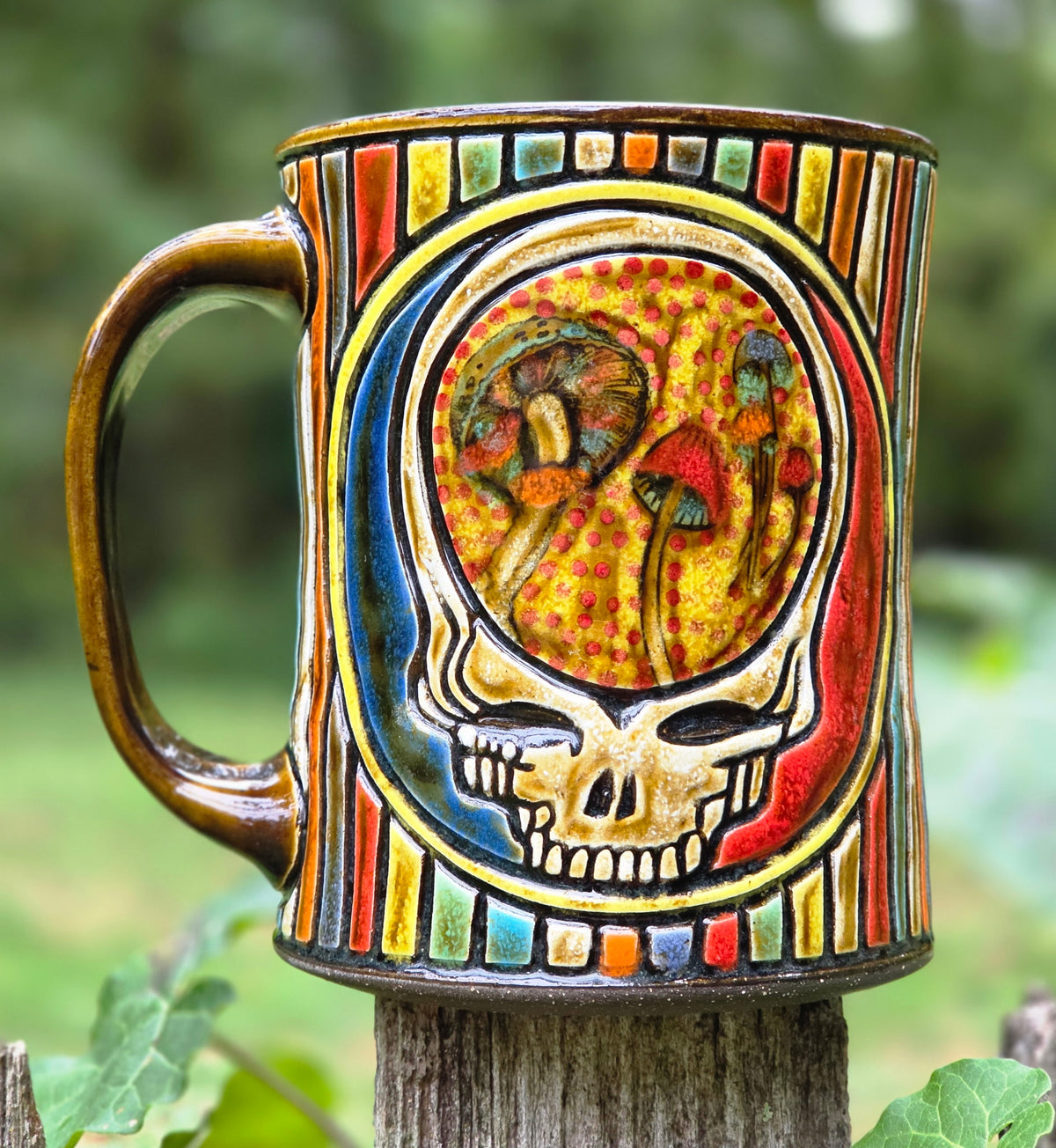 PRE-ORDER Mushroom Stealie Mug