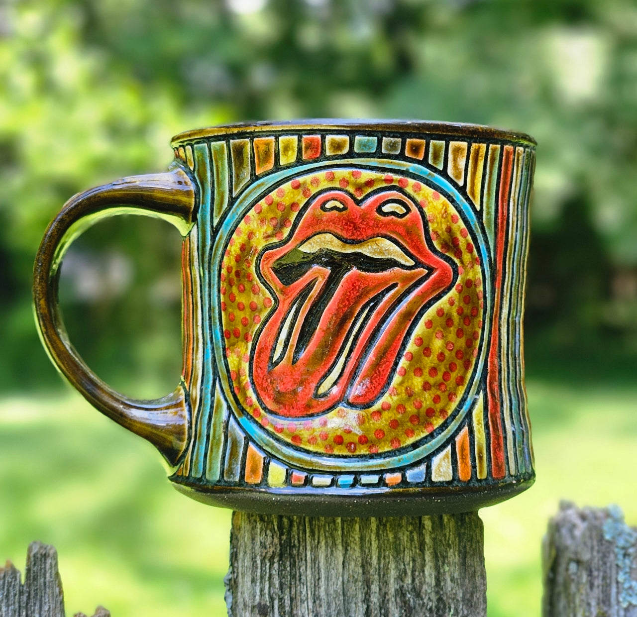 Stones Mug Vertical Stripes